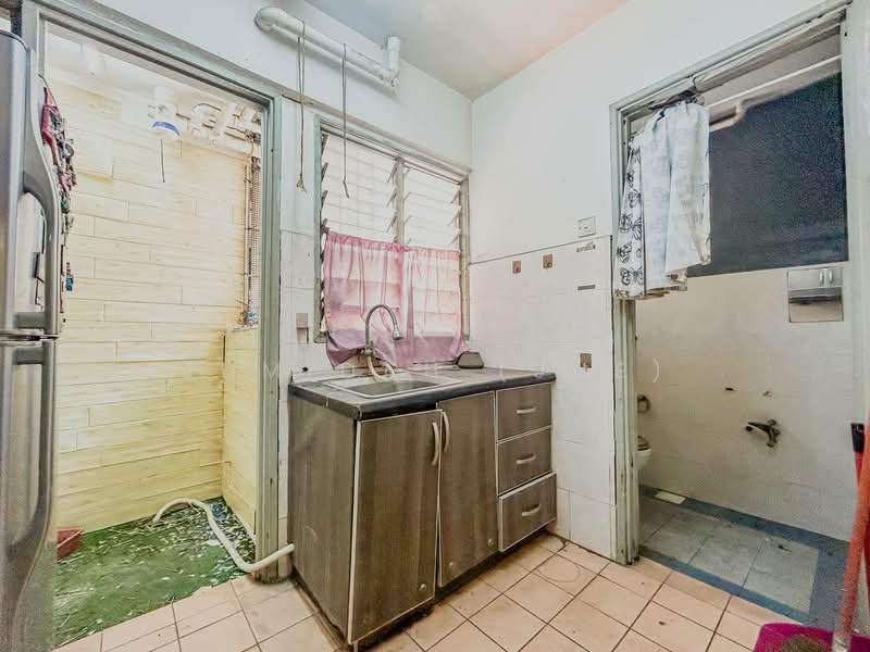 Rumah Flat untuk Dijual di Pelangi Ara - JUMIDAH (JUE) - Kitchen - PropertyGuru.com.my