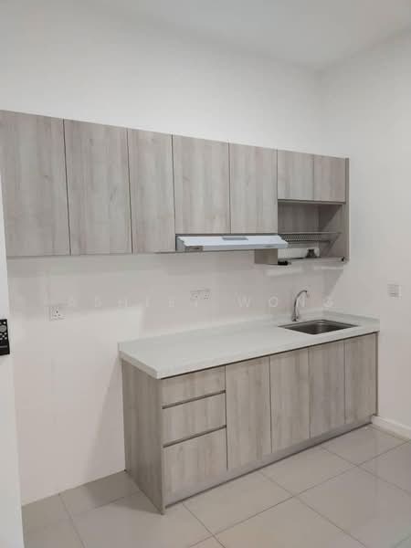 Kondominium untuk Dijual di Rumbia Residence - Ashley Wong - Kitchen - PropertyGuru.com.my