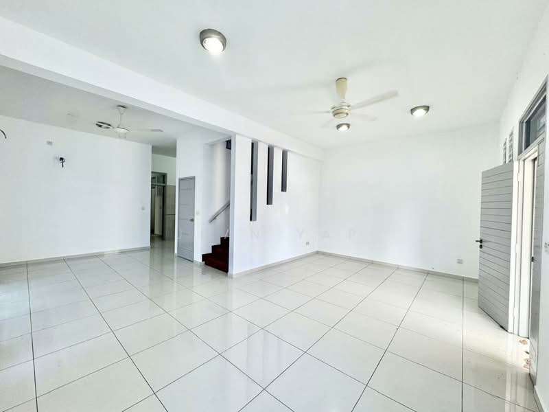 Cluster House for Sale in Bukit Indah (Iskandar Puteri (Nusajaya)) - Jean Yap - Living Room - PropertyGuru.com.my