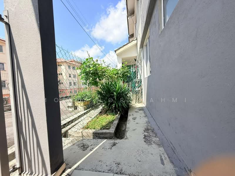 Rumah Teres 2 Tingkat untuk Dijual di Nilai 3 (Nilai) - Mohd Nor Fahmi - Exterior - PropertyGuru.com.my