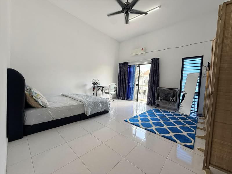 Rumah Teres 2 Tingkat untuk Dijual di Nilai 3 (Nilai) - Mohd Nor Fahmi - PropertyGuru.com.my