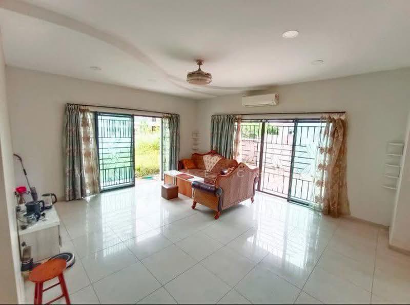 Bungalow for Sale in Bandar Seri Botani (Simpang Pulai) - Michelle Cheng - Living Room - PropertyGuru.com.my