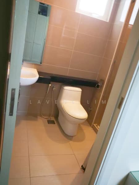 Kondominium untuk Dijual di Surian Residences - Lavene Lim - Bathroom - PropertyGuru.com.my