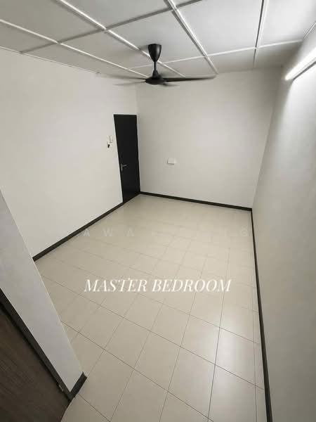 Rumah Bandar untuk Dijual di Taman Setapak Indah (Setapak) - Wawa Leong - Master Bedroom - PropertyGuru.com.my