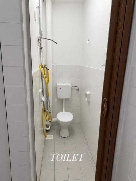 Rumah Bandar untuk Dijual di Taman Setapak Indah (Setapak) - Wawa Leong - Bathroom - PropertyGuru.com.my