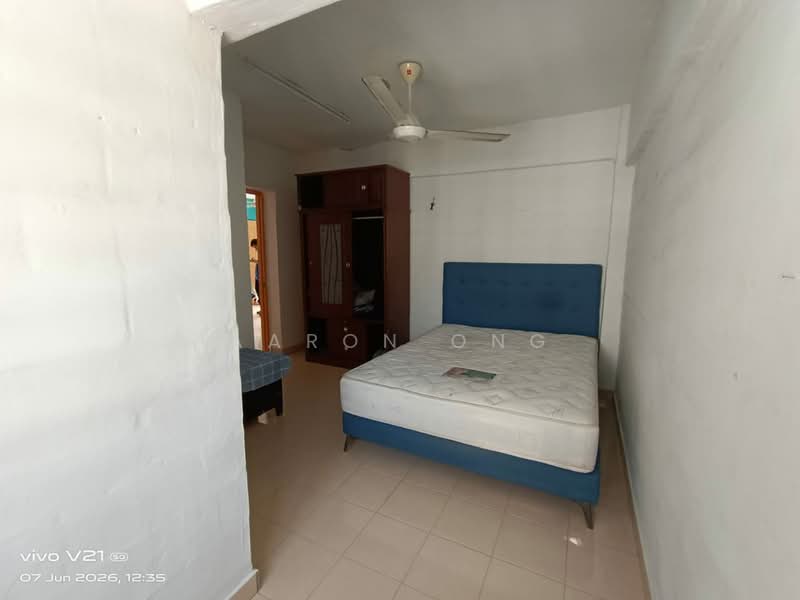 Rumah Flat untuk Disewa di Danau Kota Flat - Aaron Ong - Bedroom - PropertyGuru.com.my