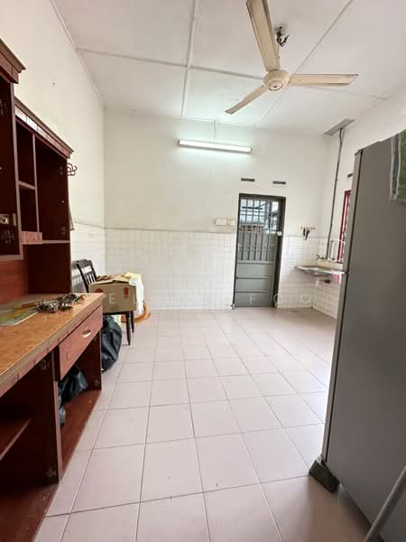 Shop for Rent in Taman Melaka Baru (Batu Berendam) - Kellyn Foo - PropertyGuru.com.my