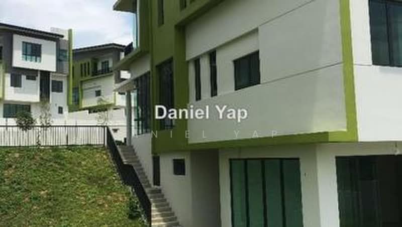 Zero-Lot Bungalow for Sale in Kota Emerald (Rawang) - Daniel Yap - PropertyGuru.com.my