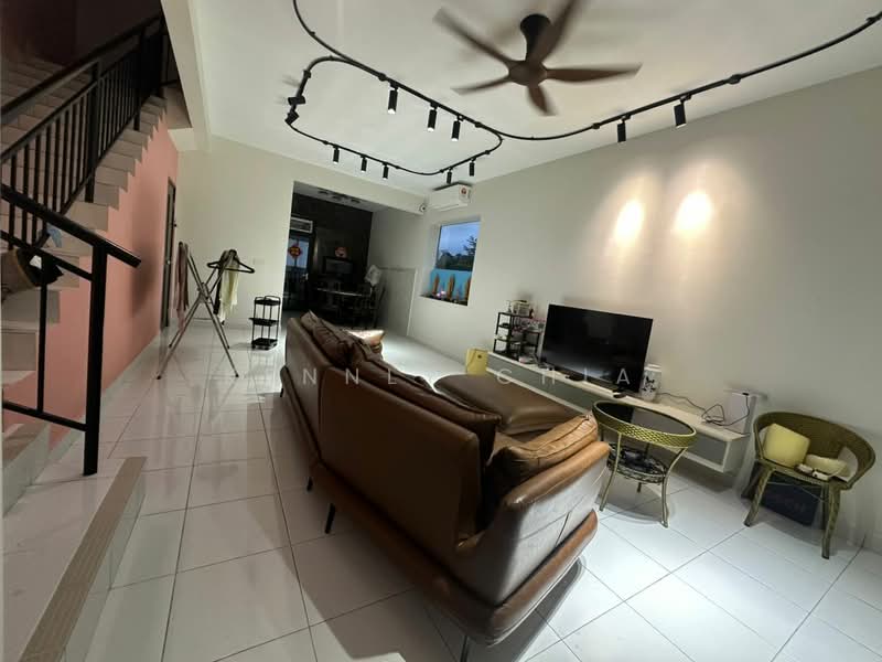 Terraced House for Sale in Pasir Gudang (Johor) - Kennly Chia - Living Room - PropertyGuru.com.my