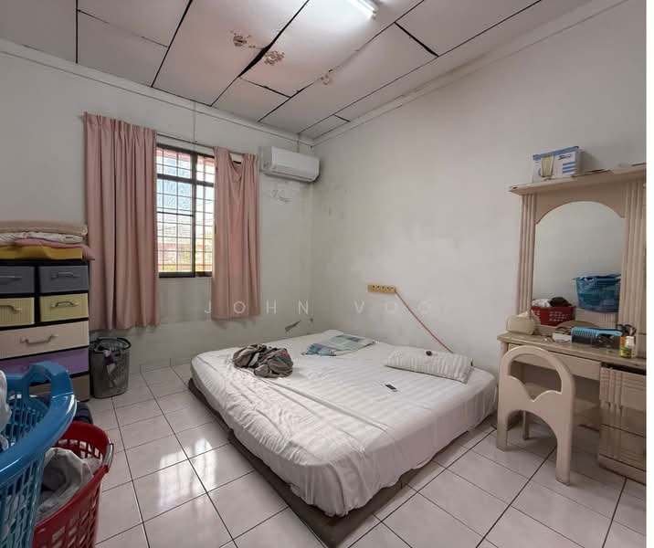Rumah Teres 2 Tingkat untuk Dijual di Kota Kinabalu (Sabah) - John Voo - Bedroom - PropertyGuru.com.my