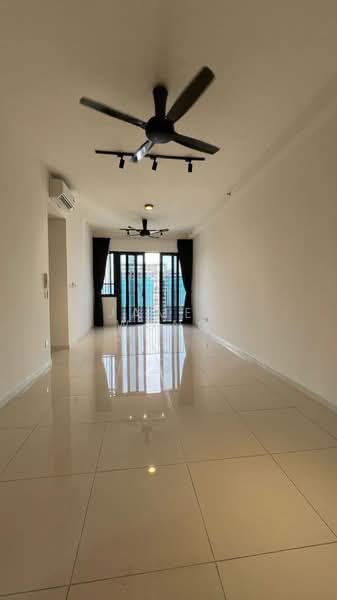 Servis Apartment untuk Disewa di Sunway Avila Residences - James Wong - Living Room - PropertyGuru.com.my