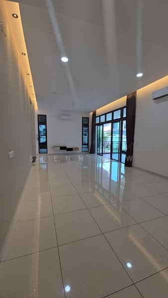 Cluster House for Sale in Eco Botanic (Iskandar Puteri (Nusajaya)) - Suenn Low - Living Room - PropertyGuru.com.my