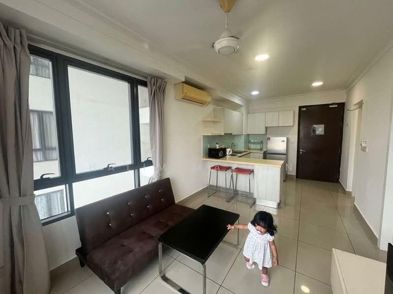 Servis Apartment untuk Dijual di Solstice @ Pan'gaea - Halim Mazlan - Living Room - PropertyGuru.com.my