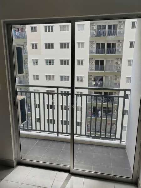 Apartment for Rent at Idaman Melur @ Cybersouth - Chai Ming Hern - Balcony - PropertyGuru.com.my