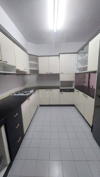 Apartment for Rent at Desa Pelangi - Aaron Gho - Kitchen - PropertyGuru.com.my