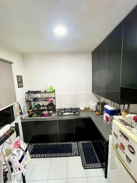 Pangsapuri untuk Dijual di Seri Akasia - Ilman Nahri - Kitchen - PropertyGuru.com.my