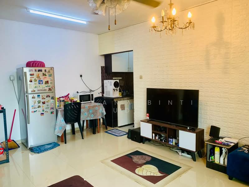 Apartment for Sale at Pangsapuri Sri Meranti - Faliyana binti Muda - PropertyGuru.com.my