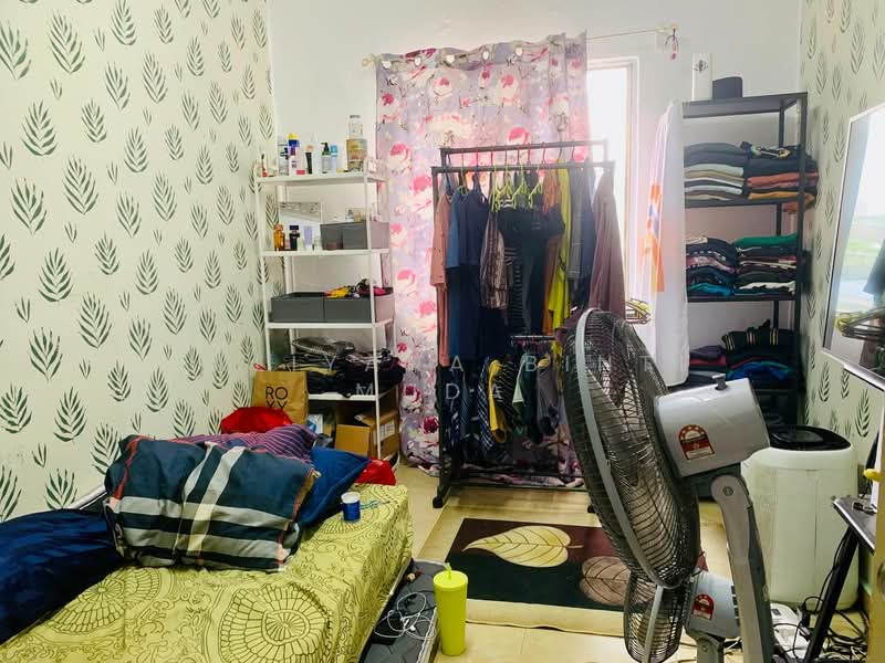 Apartment for Sale at Pangsapuri Sri Meranti - Faliyana binti Muda - PropertyGuru.com.my