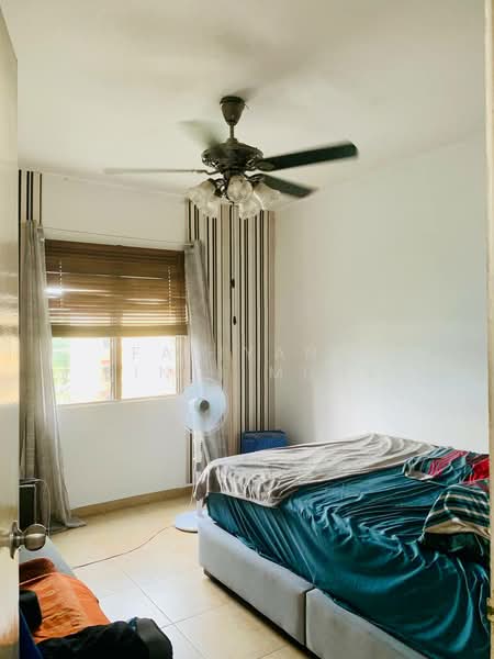 Apartment for Sale at Pangsapuri Sri Meranti - Faliyana binti Muda - PropertyGuru.com.my