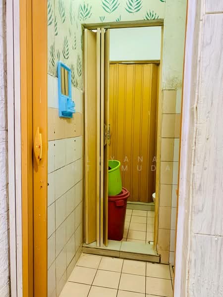 Apartment for Sale at Pangsapuri Sri Meranti - Faliyana binti Muda - PropertyGuru.com.my