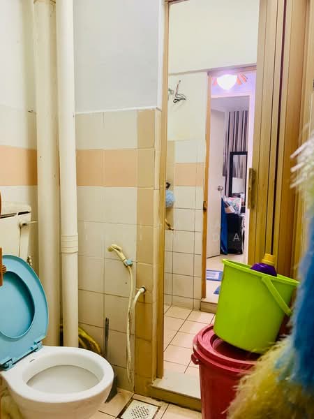 Apartment for Sale at Pangsapuri Sri Meranti - Faliyana binti Muda - PropertyGuru.com.my