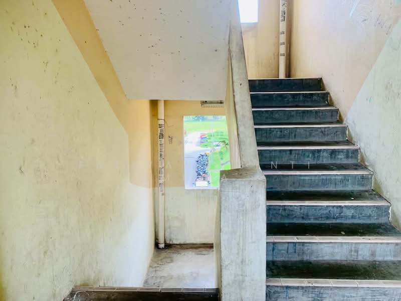 Apartment for Sale at Pangsapuri Sri Meranti - Faliyana binti Muda - PropertyGuru.com.my