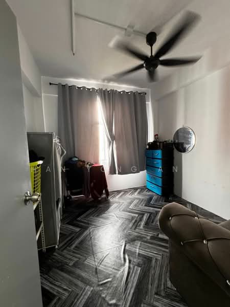 Pangsapuri untuk Dijual di Pangsapuri Pulai Mutiara 3 - Han Yong Ang - Interior - PropertyGuru.com.my