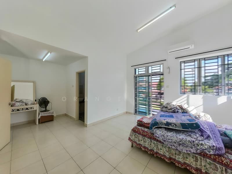 Rumah Teres 2 Tingkat untuk Dijual di Taman Seri Austin (Tebrau) - Orange Koh - PropertyGuru.com.my