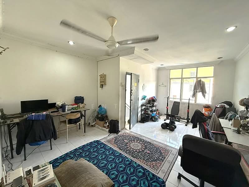 Condominium for Sale at Summer Park Townhouse @ Seri Alam - Kent Tan - Living Room - PropertyGuru.com.my