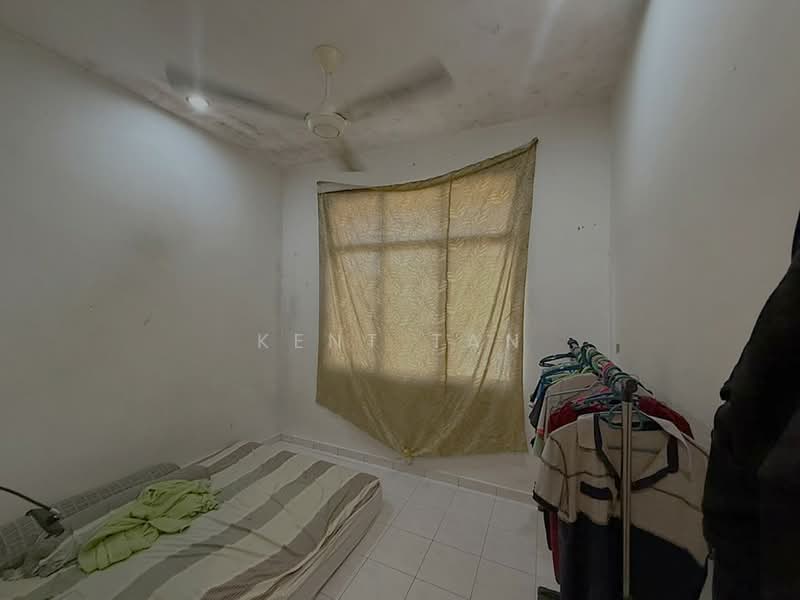 Condominium for Sale at Summer Park Townhouse @ Seri Alam - Kent Tan - Bedroom - PropertyGuru.com.my