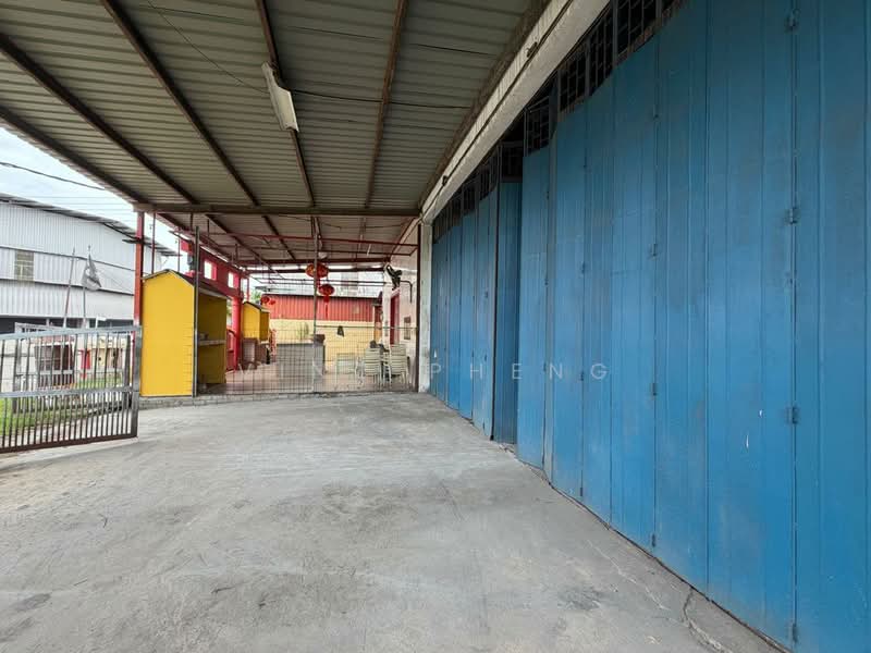 Warehouse for Rent in Taman Malim Jaya (Bachang) - Vinc Pheng - Exterior - PropertyGuru.com.my