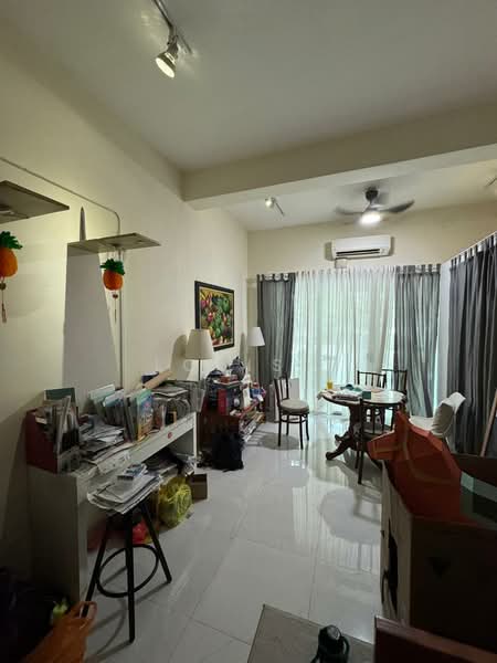 Rumah Teres 3 Tingkat untuk Dijual di Puchong (Selangor) - Louis . - Living Room - PropertyGuru.com.my