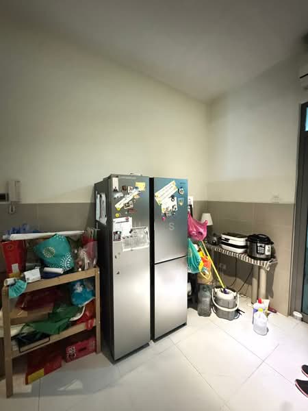Rumah Teres 3 Tingkat untuk Dijual di Puchong (Selangor) - Louis . - Kitchen - PropertyGuru.com.my