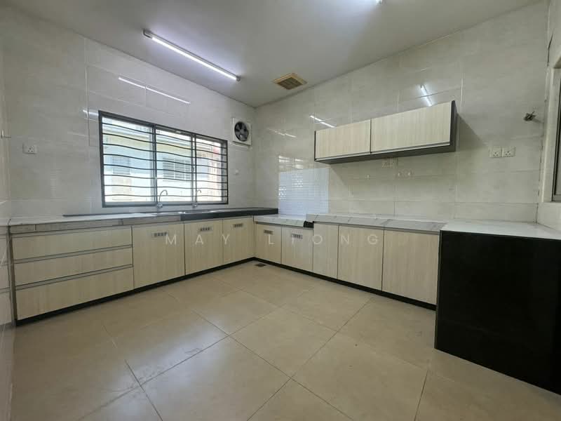 2-storey Terraced House for Sale in Kota Emerald (Rawang) - May Liong - Kitchen - PropertyGuru.com.my