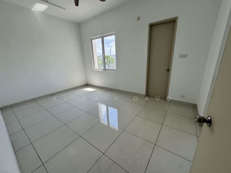3-storey Terraced House for Sale in Taman Subang Mas (Subang Jaya) - Al Amin Daud - PropertyGuru.com.my