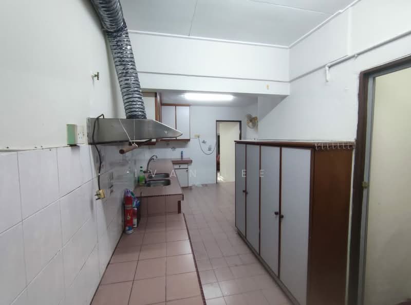 Rumah Teres 2 Tingkat untuk Dijual di SS 21, Damansara Utama (Petaling Jaya) - Ivan Lee - Kitchen - PropertyGuru.com.my