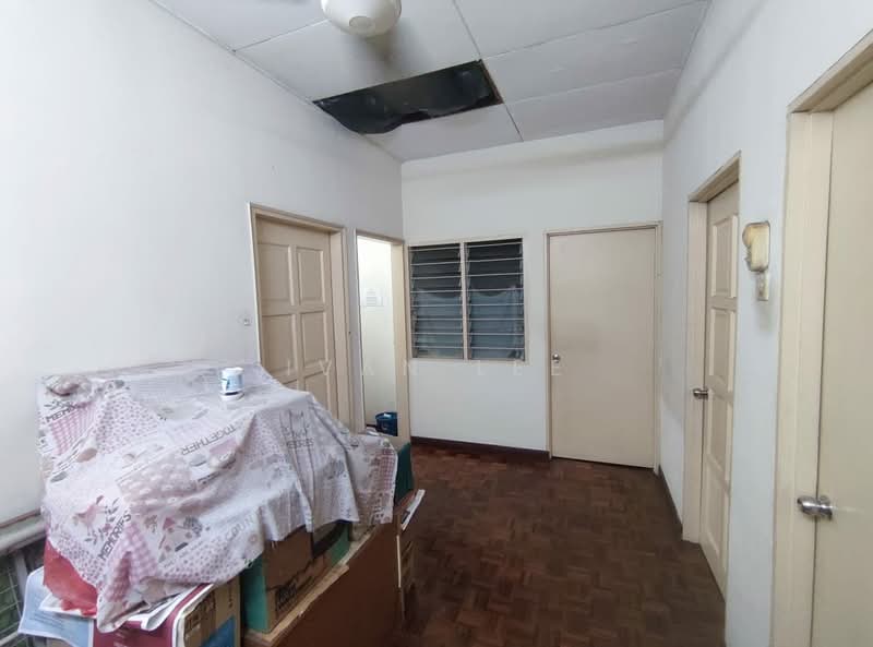 Rumah Teres 2 Tingkat untuk Dijual di SS 21, Damansara Utama (Petaling Jaya) - Ivan Lee - Interior - PropertyGuru.com.my