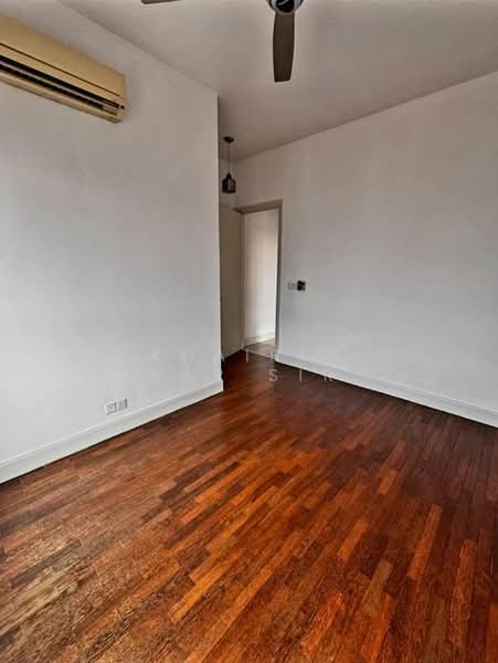 Condominium for Sale at Surian Condominium - Khairil Anwar Sirajudin - Interior - PropertyGuru.com.my
