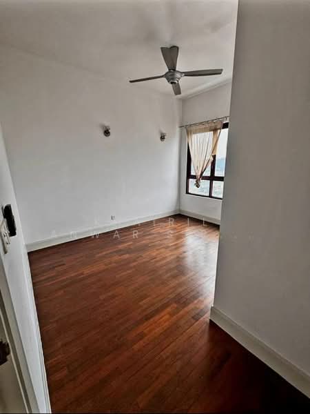 Condominium for Sale at Surian Condominium - Khairil Anwar Sirajudin - Interior - PropertyGuru.com.my