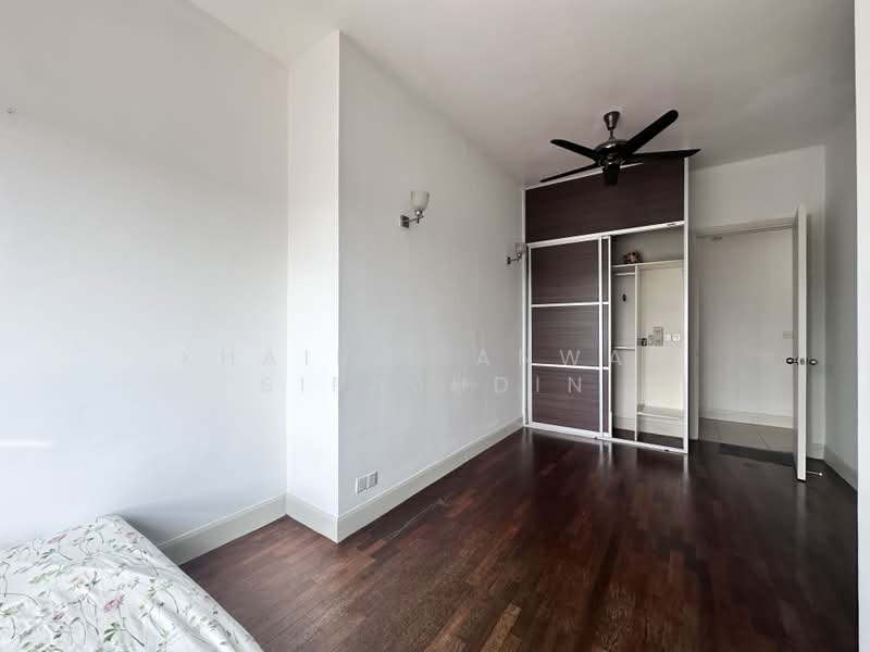 Condominium for Sale at Surian Condominium - Khairil Anwar Sirajudin - Bedroom - PropertyGuru.com.my