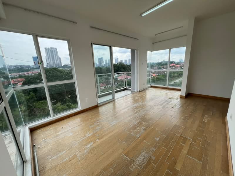 Condominium for Sale at Duet Residence - Tw Lun - Living Room - PropertyGuru.com.my