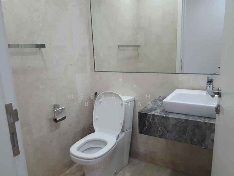 Servis Apartment untuk Dijual di The Sentral Residences - Meenaachi Krishnan - Bathroom - PropertyGuru.com.my