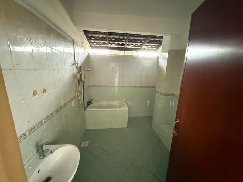 Rumah Teres 2 Tingkat untuk Dijual di Taman Mount Austin (Tebrau) - Ee Fong Toh - PropertyGuru.com.my