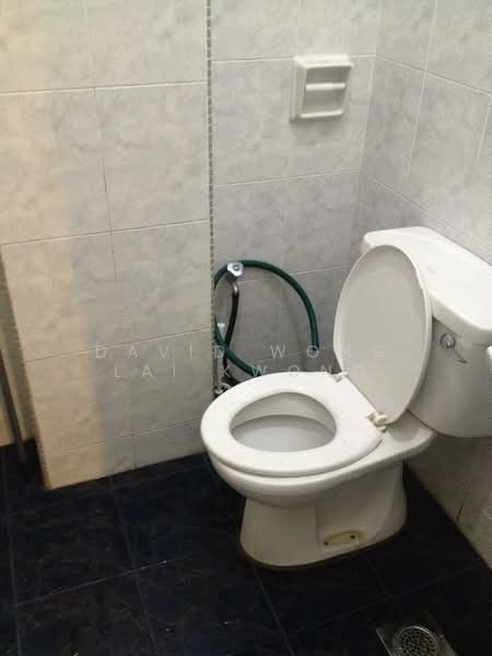 2-storey Terraced House for Sale in Taman Wawasan (Puchong) - David Wong Lai Kwong - Bathroom - PropertyGuru.com.my