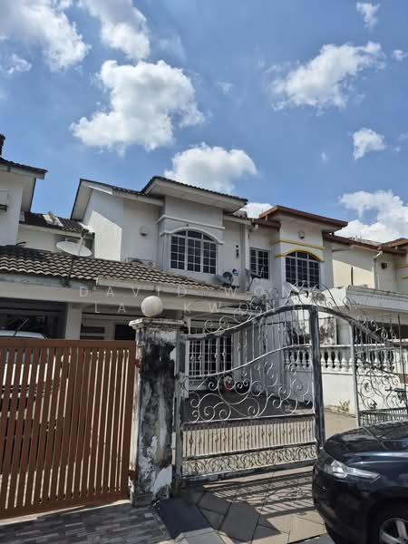 2-storey Terraced House for Sale in Taman Wawasan (Puchong) - David Wong Lai Kwong - Exterior - PropertyGuru.com.my