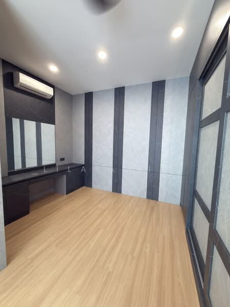 Semi-Detached House for Sale in Kota Tinggi (Johor) - Lilara Tiew - PropertyGuru.com.my