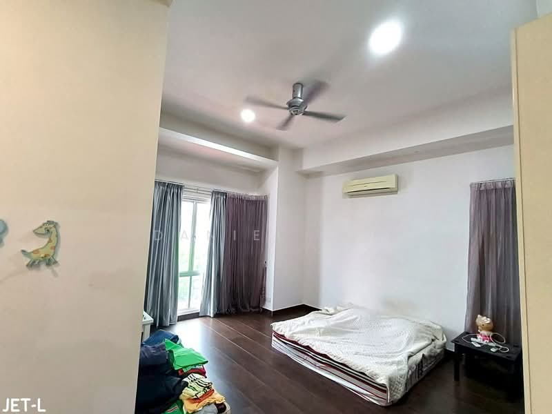 Rumah Berkembar untuk Dijual di Setia Damai (Setia Alam) - Daniel Kok - Bedroom - PropertyGuru.com.my