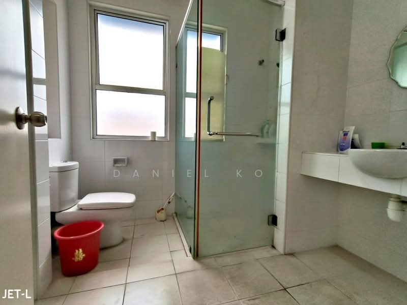 Rumah Berkembar untuk Dijual di Setia Damai (Setia Alam) - Daniel Kok - Bathroom - PropertyGuru.com.my