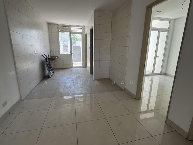 Rumah Teres 3 Tingkat untuk Disewa di Taman Subang Mas (Subang Jaya) - Al Amin Daud - PropertyGuru.com.my