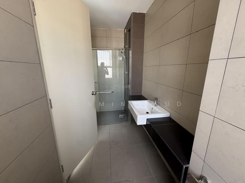 Rumah Teres 3 Tingkat untuk Disewa di Taman Subang Mas (Subang Jaya) - Al Amin Daud - PropertyGuru.com.my